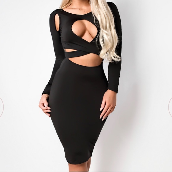 iKrush Fern Cut-Out Bodycon Dress in Black ❌(SOLD)❌ - Picture 2 of 7